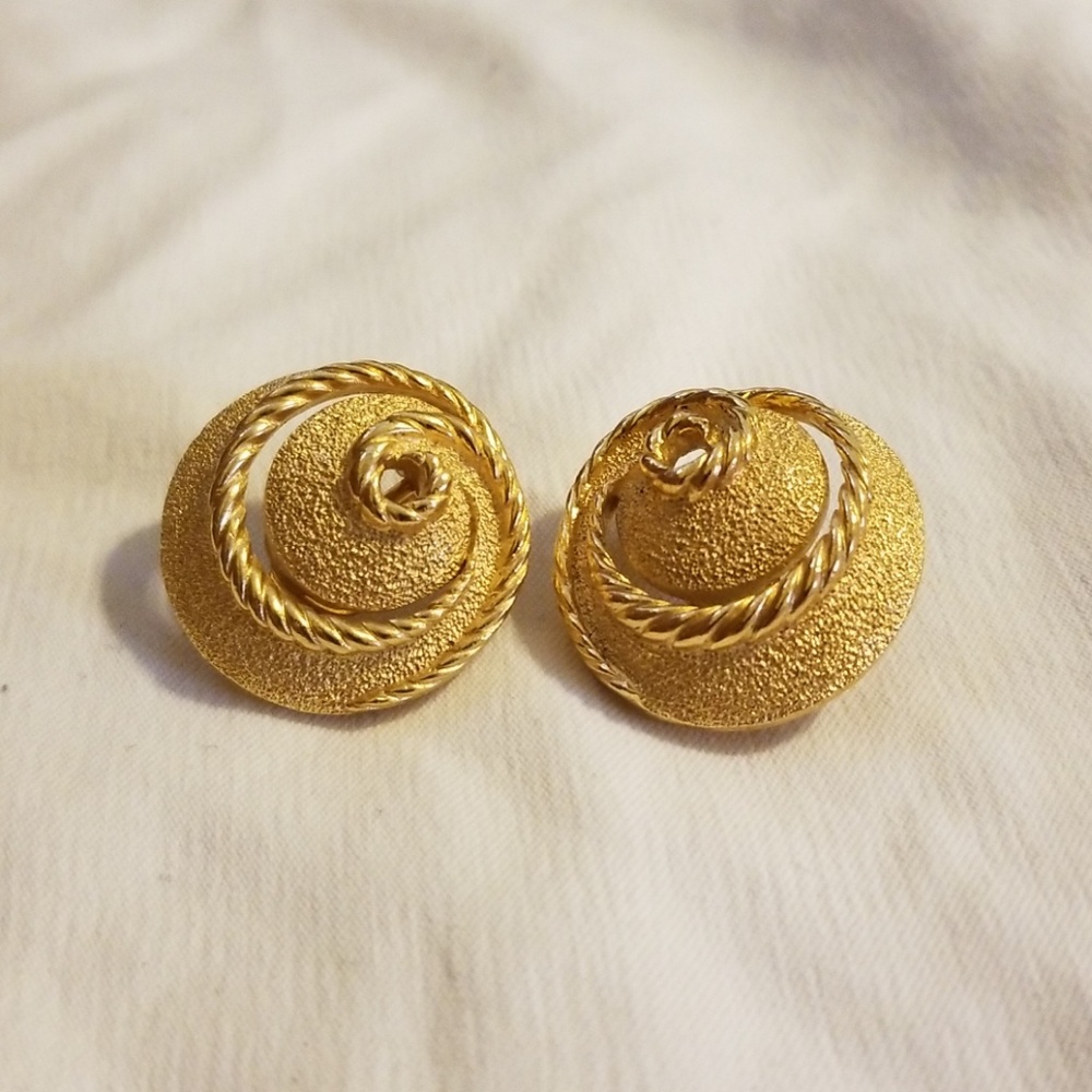 Trifari Clip on Earrings